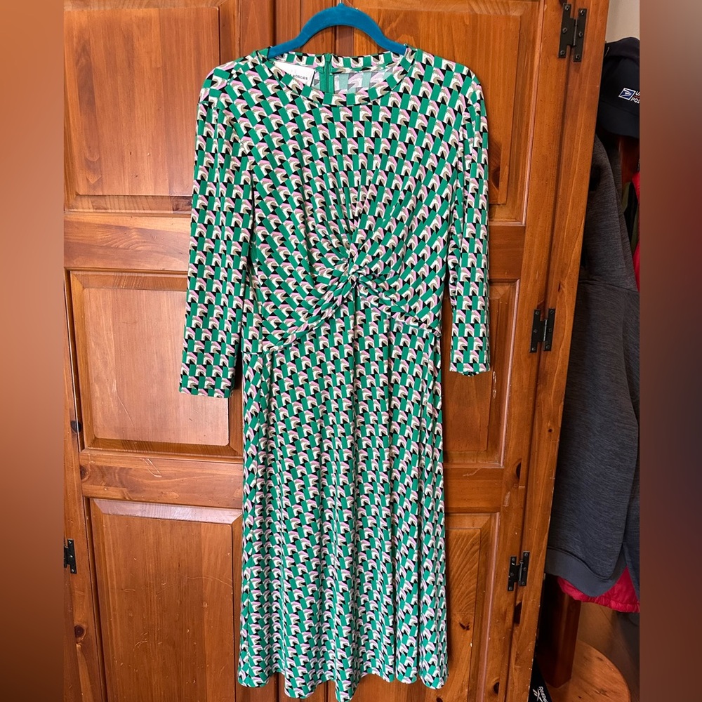 Gorgeous Donna Morgan Dress size 8.